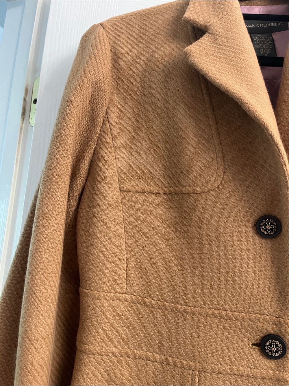 Womens Camel Wool-Blend Coat - Classic Tailored Style - Picture 5 of 7
